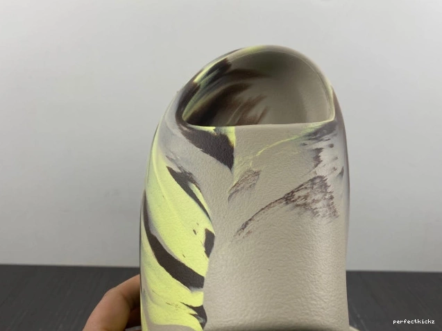 Slide Adidas Yeezy FZ5899 0731
